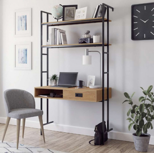 Meja kantor minimalis dengan tata letak wall-mounted